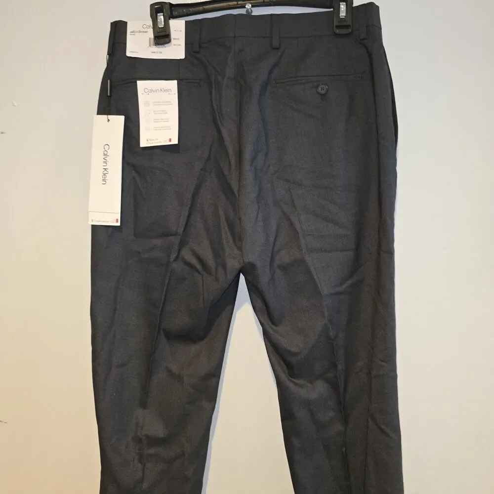 Calvin Klein Mens Slim Fit Dress Pants 34x32 Grey Solid Stretch NWT